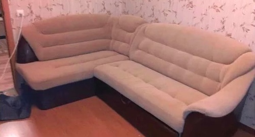 Перетяжка углового дивана. Краснопресненская